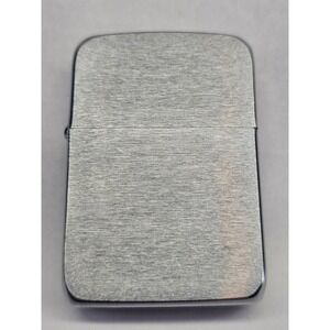 Zippo Brushed Chrome Lighter  Silver 2002 Vintage un used new condition